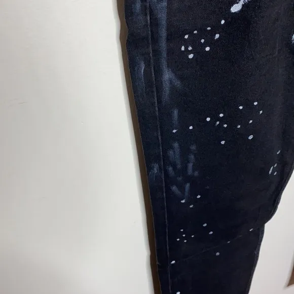 Levi’s 511 slim fit paint splatter black jeans size w32 x l32
