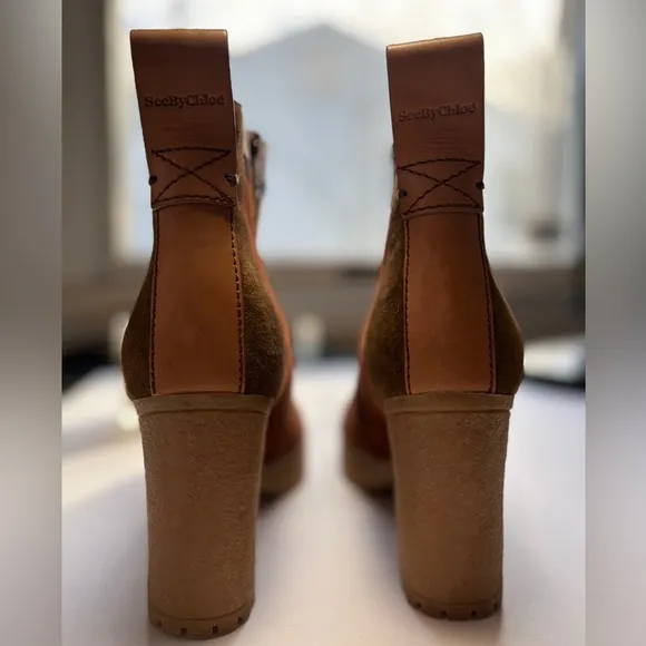 Like New SEE BY CHLOÉ Claudia patchwork chunky nubuck ankle boots Women’s SZ 41