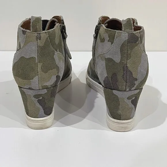 LINEA Paolo 7.5 Felicia Platform Wedge Sneaker Bootie Camo Zip Ankle Shootie
