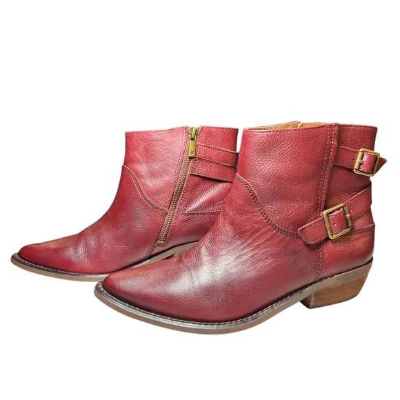 Lucky Brand Caelyn Red Leather Boots Booties Western Gold Buckle Cowboy Boho 7
