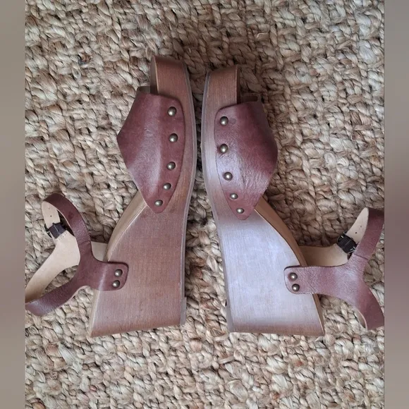Lucky brand zashti leather wedge sandals sz 9.5 boho chic western trabel Cruise
