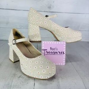 Madden Girl MANTEL Cream Floral  Mary Jane Platform Chunky Heel Shoes Size 7.5 M