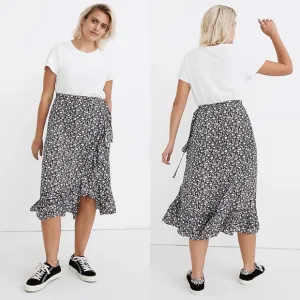 Madewell / Ruffle-Edge Midi Wrap Skirt in Harvest Vine