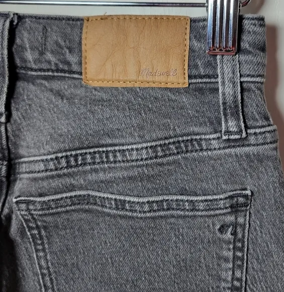 Madewell The Perfect Vintage Straight Distressed Jeans with Fringed Hem 24