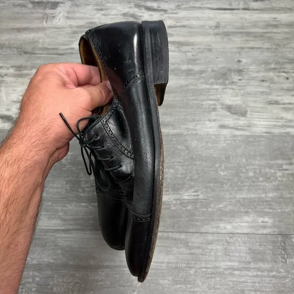 Magnanni Black Cap Toe Oxfords 8 M