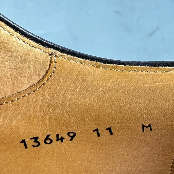 Magnanni brown leather cap-toe Oxford dress shoes men’s size 11