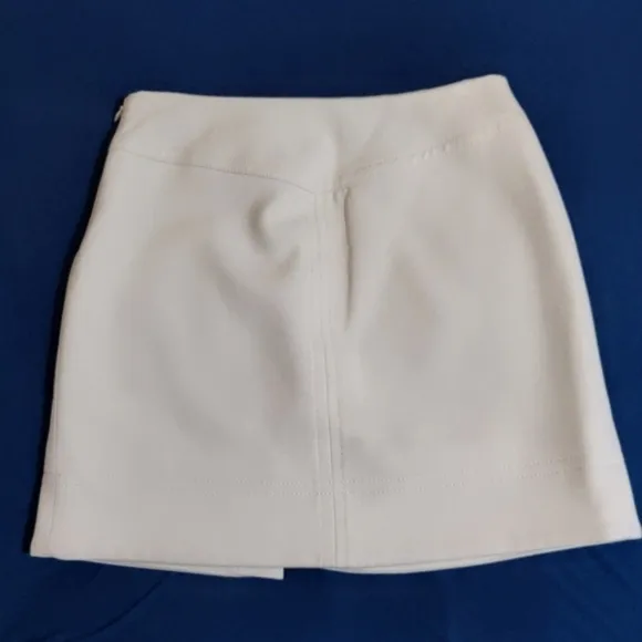Marc by Marc Jacobs Eva Antique White Mini Skirt, Size 0