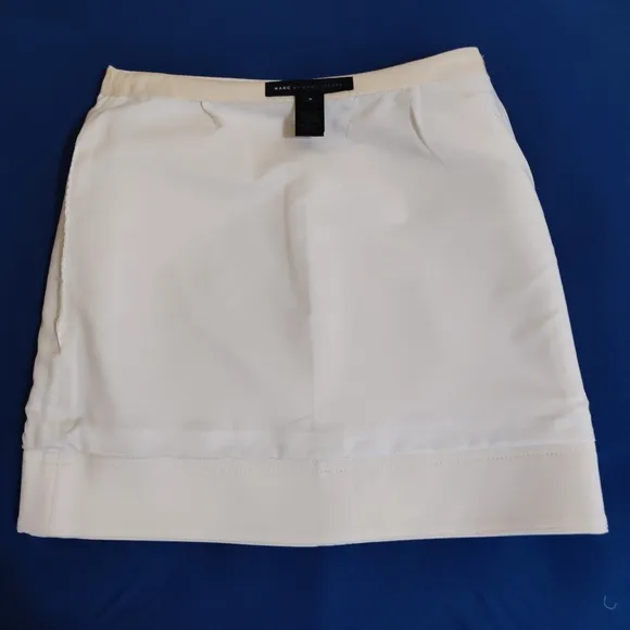 Marc by Marc Jacobs Eva Antique White Mini Skirt, Size 0
