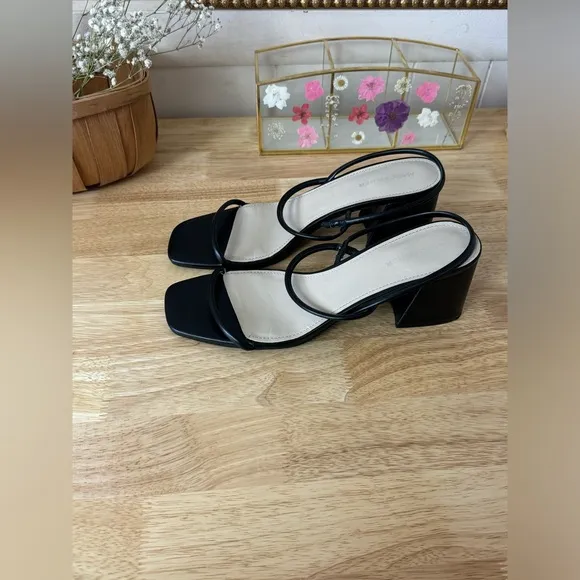 Marc Fisher Galvin Black Block Heel Strappy Sandals Size 10 Classic Luxury Boho
