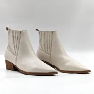 Marc Fisher Yarita Ivory Leather Pointed Toe Western Boho Ankle Boots Size 10