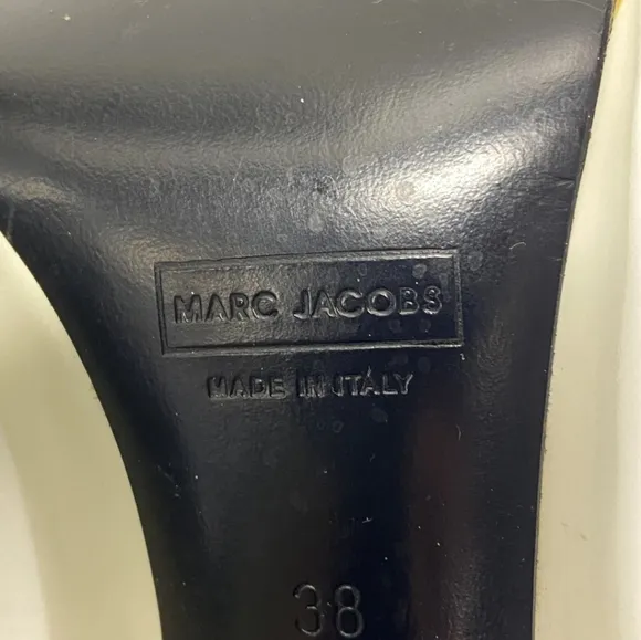 Marc Jacobs Chunky Heel Peep Toe White Heels 7.5 8 Ankle Strap.
