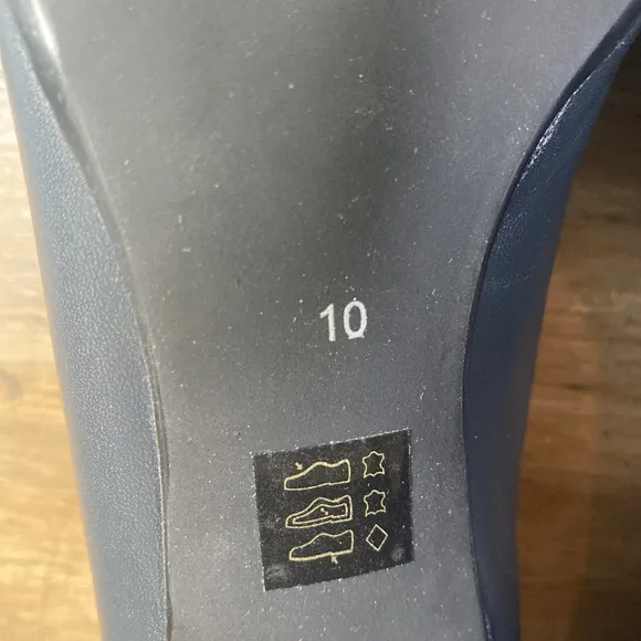 MARC JOSEPH NEW YORK Broad Street Navy Napa Leather Pump Made in Brazil RT155 10