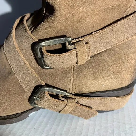 MATISSE SUEDE WESTERN, COWGIRL, BOHO BOOTS W/ ANKLE HARNESS &amp; BUCKLES