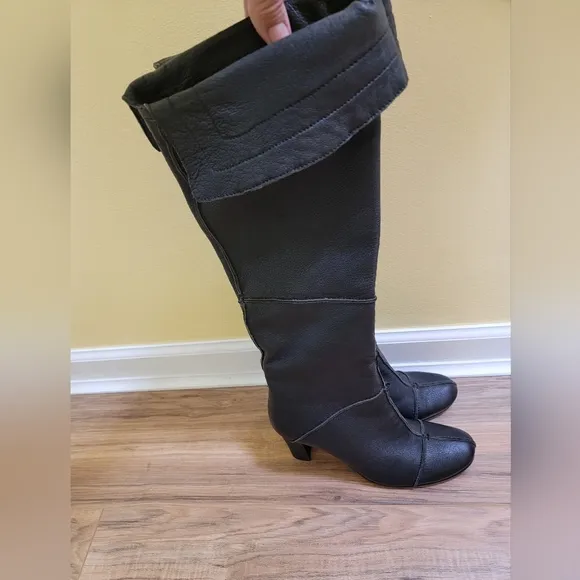 MEDEA Vintage, black leather boots size EUR 37.5 , US 7/8