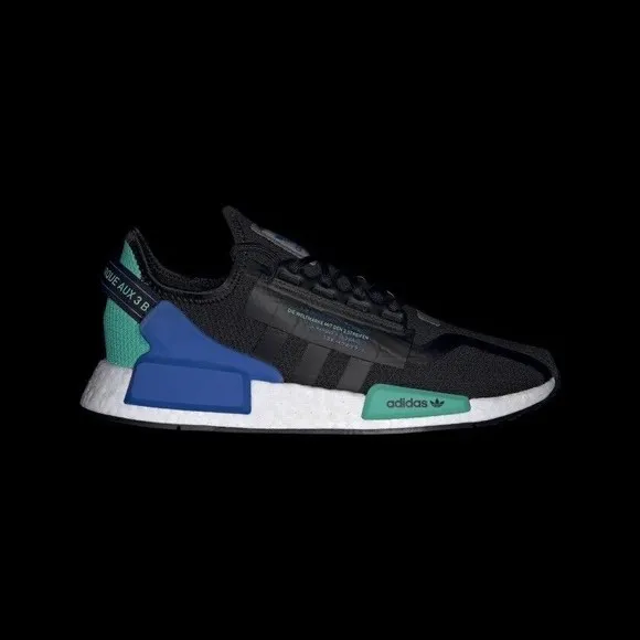 MENS Adidas Ori ginals NMD R1 V2  Boost Shoes Black FY5922
