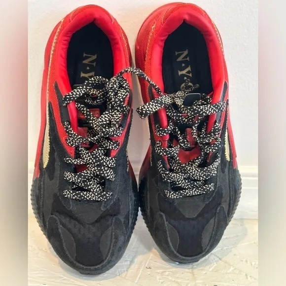 Mens Rare Size 4- PUMA RS-X3 NYC Flagship - Black High Risk Red