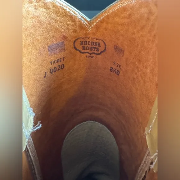 Men’s Vintage Nocona Western Boots, Tan, Size 8.5.