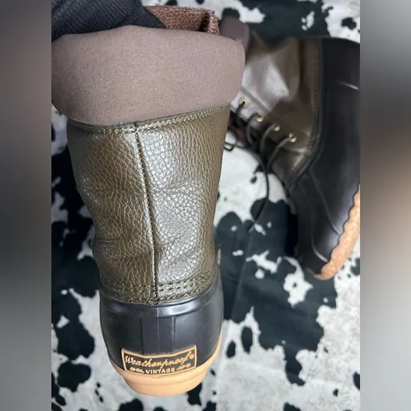 Men’s Weatherproof Vintage Brown and Navy Boots