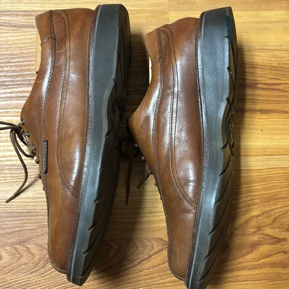 Mephisto men’s  Lace Up Shoes Color: Brown | Size: 9.5