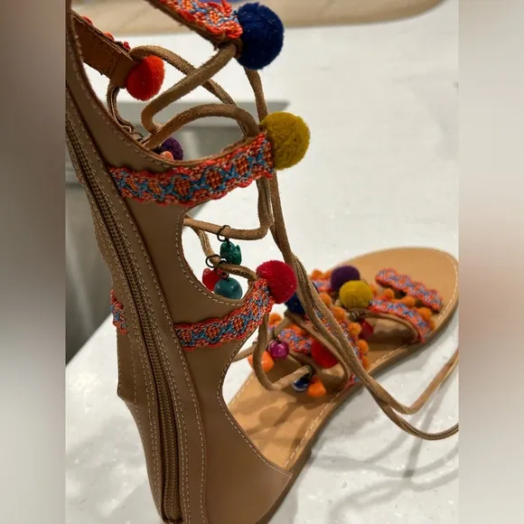 Mia Sandals Womens 8 MulticolorReanna Tall Gladiator Pompom FlatOpen Toe Boho