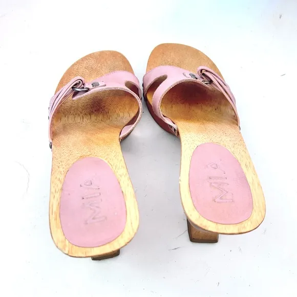 MIA Vtg 90s Y2K Women's Pink Leather Straps Wooden Heel Sandals Size 8 Studded