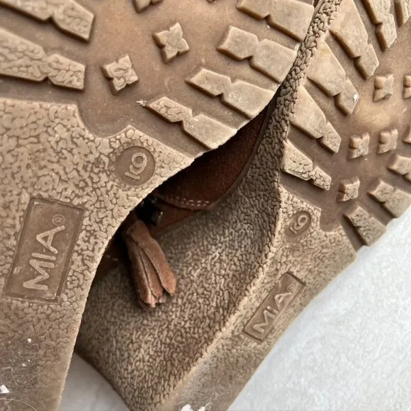 MIA WEDGE BOOTS BRAND BOHO MOCCASIN Size 6