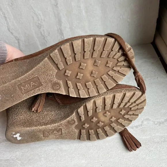 MIA WEDGE BOOTS BRAND BOHO MOCCASIN Size 6