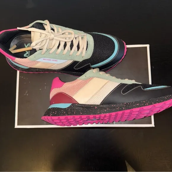 Michael Kors Black and Pink Sneakers Dynamic Design