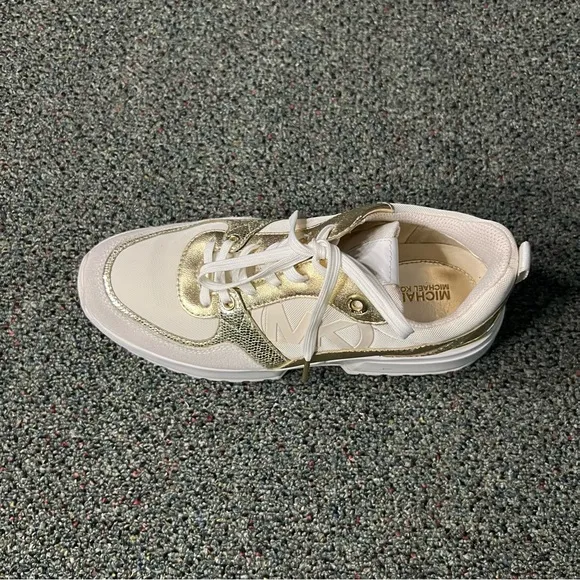 MICHEAL KORS Metallic Gold &amp; White Neutral Chunky Logo Sneakers Platform Shoes
