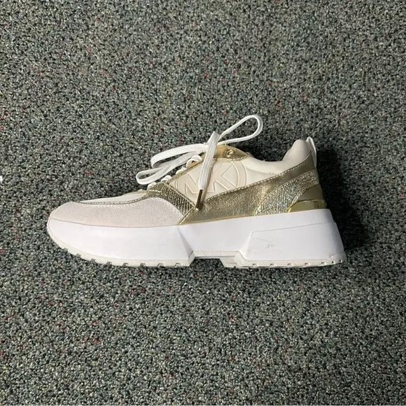 MICHEAL KORS Metallic Gold &amp; White Neutral Chunky Logo Sneakers Platform Shoes