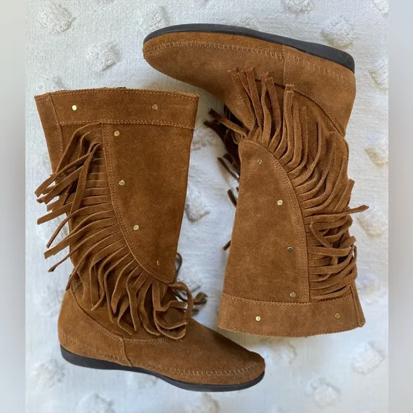 Minnetonka Raw Suede Fringe Boots Honey Brown Mid Calf Women’s Size 6.5 Western
