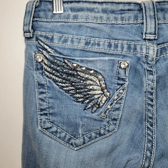 Miss Me Low Rise Rhinestone Angel Wing Straight Jeans | Miss Me Jeans | Size 27