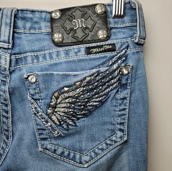 Miss Me Low Rise Rhinestone Angel Wing Straight Jeans | Miss Me Jeans | Size 27