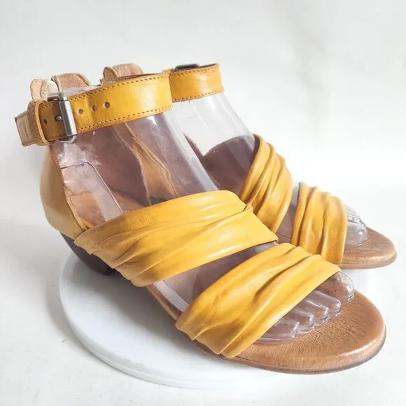 Miz Mooz Cassie Mustard Yellow Leather Open Toe Flat Strappy Sandals 36 / 5.5-6
