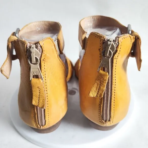 Miz Mooz Cassie Mustard Yellow Leather Open Toe Flat Strappy Sandals 36 / 5.5-6
