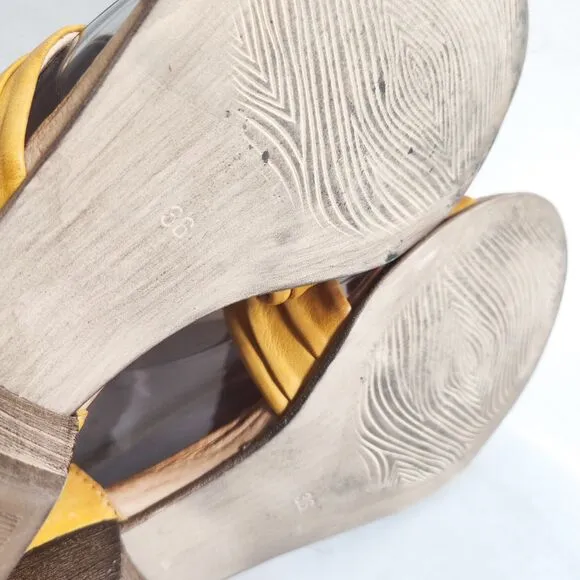 Miz Mooz Cassie Mustard Yellow Leather Open Toe Flat Strappy Sandals 36 / 5.5-6