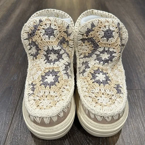 MOU Crochet Ankle Boots Size 39