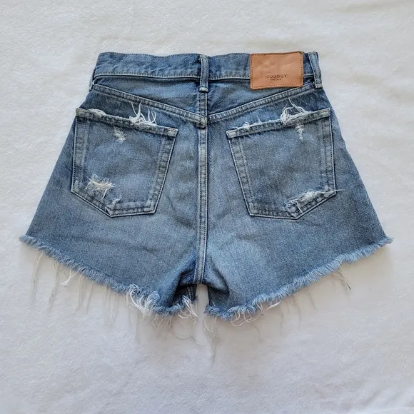 Moussy Vintage Denim Jean‎ Shorts Distressed Button Fly