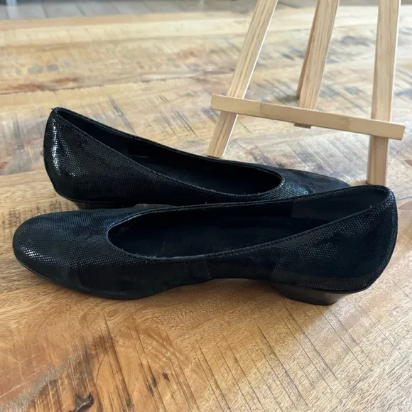 Munro Womens Comfort Pebble Leather Black Ballet Flats Size 10.5