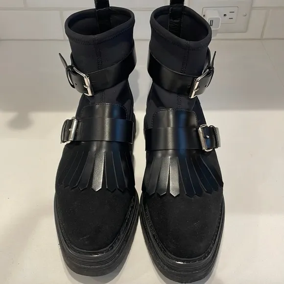 Musette Black Leather Ankle Boots—Buckles—Boho—Worn Once! Like New! Size 37