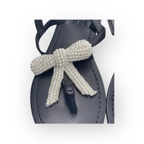 Mystique x Stephanie Gottlieb 𞠬 Liza Pearl Bow Flat Sandals 𞠬 Black Leather 𞠬
