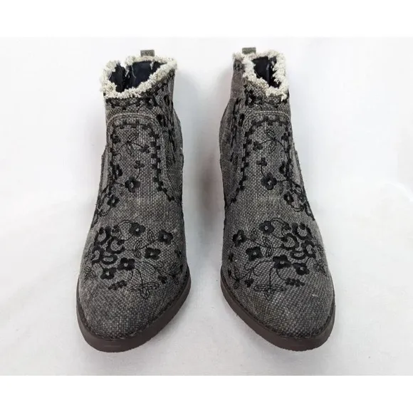 Naughty Monkey 9.5 Sewn Up Ankle Boots Booties Floral Embroidered Frayed Boho