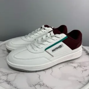 Nautica Men’s Sneakers Size 11 # Box H832
