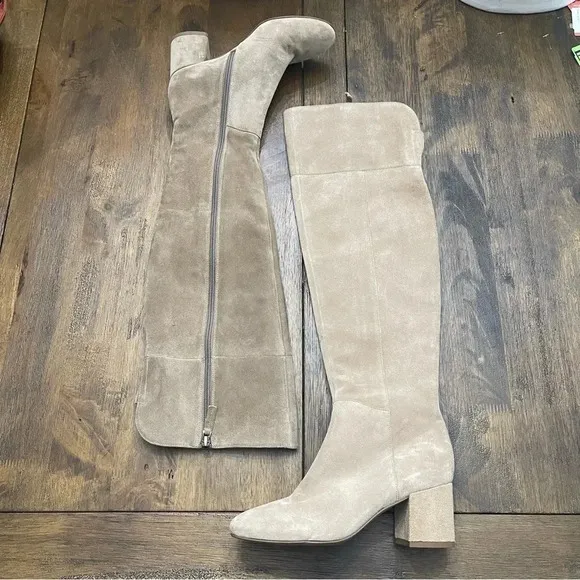 Never worn Franco Sarto tan suede knee high boots. Size 6.