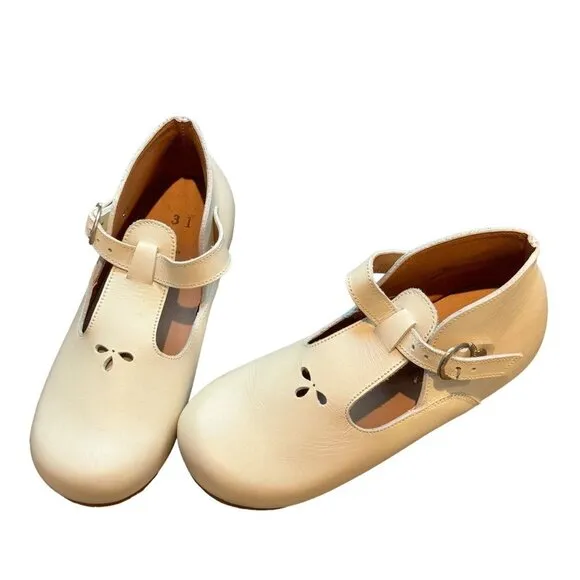 NEW Adelisa &amp; Co Cream Dahlia Boots sz 31