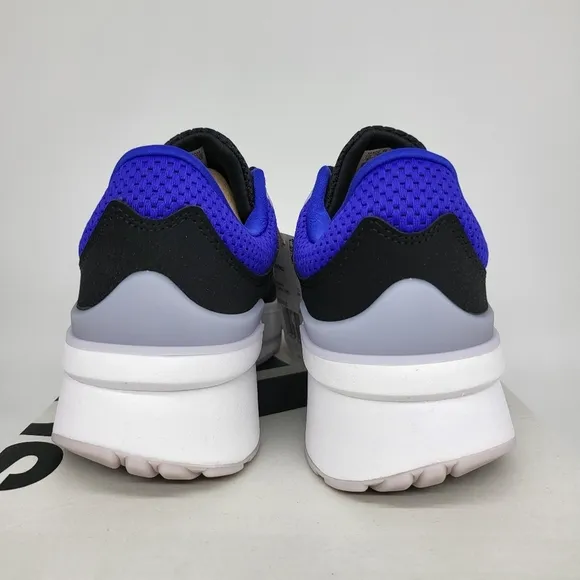 New adidas Znchill Lightmotion  Women's Running Shoes Size 8.5