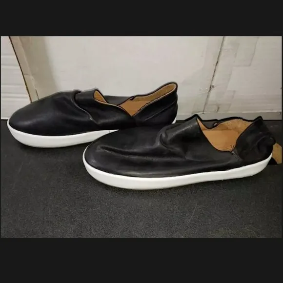 NEW Anthro Beek Jay Handmade Leather Slip-On Flat Sneaker Slide Shoes Black Sz 9