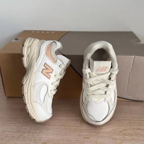 New Balance 2002 R ‘Moonbeam Frappe’ Toddler Sneakers- SZ 7 C