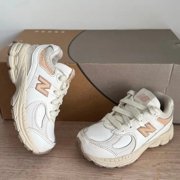 New Balance 2002 R ‘Moonbeam Frappe’ Toddler Sneakers- SZ 7 C