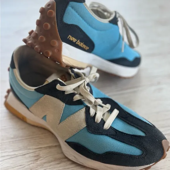 New Balance 327 Sneakers Shoes MS327BM Vibrant Sky Blue Men's Size 9.5
